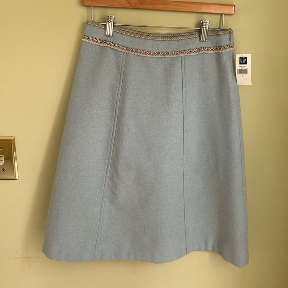 NWT Gap pale blue a line skirt size 2. Wool blend w/nordic looking trim. Lined! - Picture 5 of 15